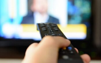 4 Cara Memperkuat Sinyal TV Digital yang Wajib Dicoba