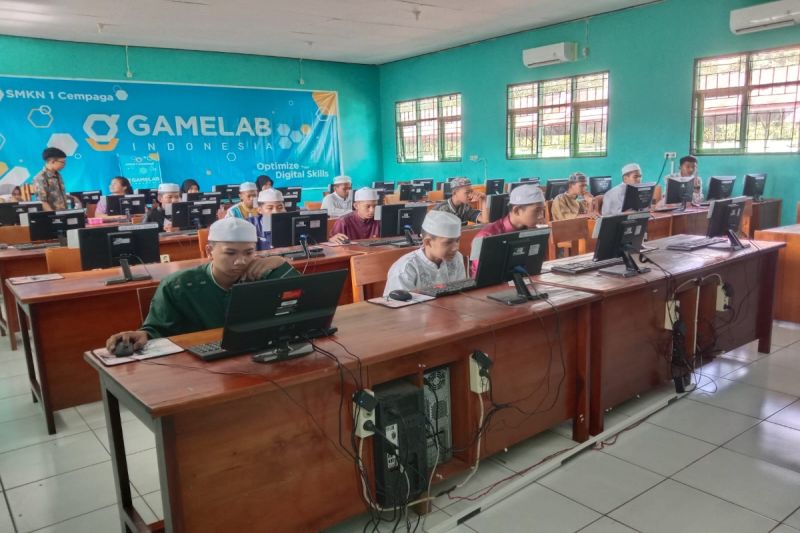 20 Peserta PKBM Pelampang Tarung Kotim Ikuti Asesmen Nasional Berbasis Komputer (ANBK)