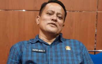 Legislator Minta Pemkot Palangka Raya Tertibkan Reklame Kedaluwarsa, Sebut Merusak Wajah Kota