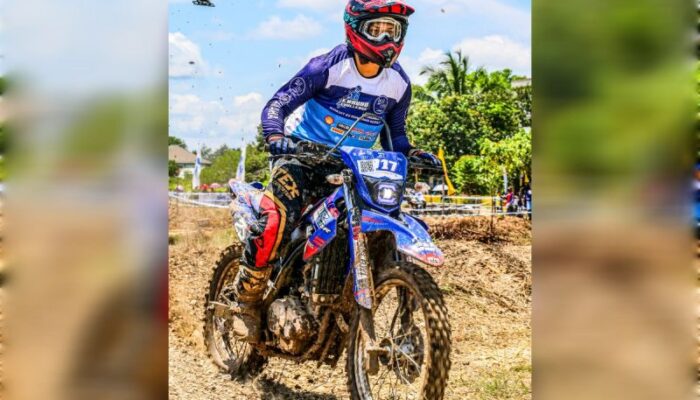 Dihadiri Puluhan Ribu Pengunjung, Gebyar Seri 2 Shell bLU cRU Yamaha Enduro Challenge Sintang Sukses Semarak