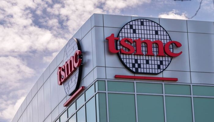 Bos TSMC Kritik Intel: Fokus pada Pabrik Chip Dinilai Sebagai Langkah Keliru