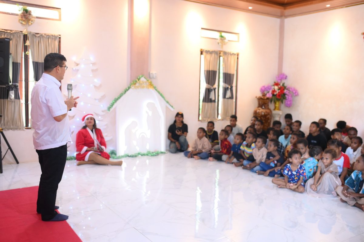 Indosat Berbagi Kasih Natal 2024: Membawa Kebahagiaan ke Anak-Anak di Nusa Tenggara Timur