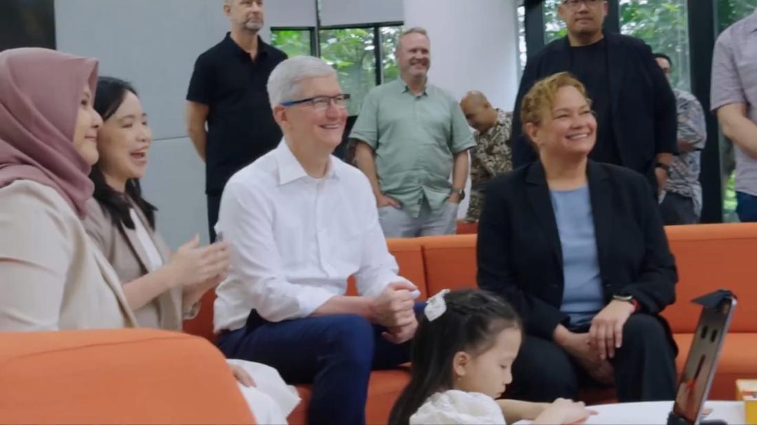 Tim Cook Bahas Rencana Pensiunnya Dari Apple